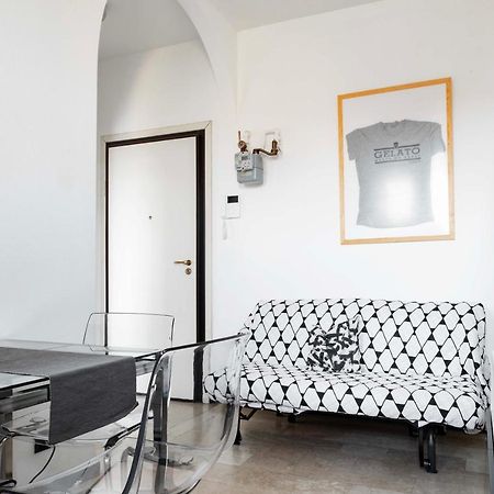 Luvi - Alzaia Naviglio Pavese Apartman Milánó Kültér fotó